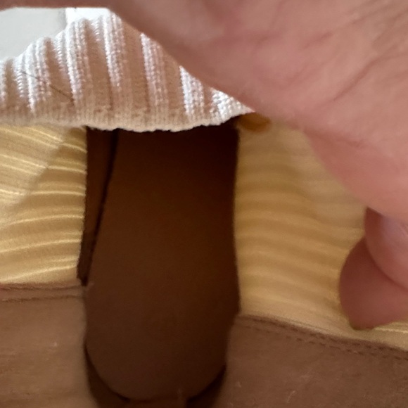 Stylish Cream Kids Ankle Boots - Picture 12 of 12